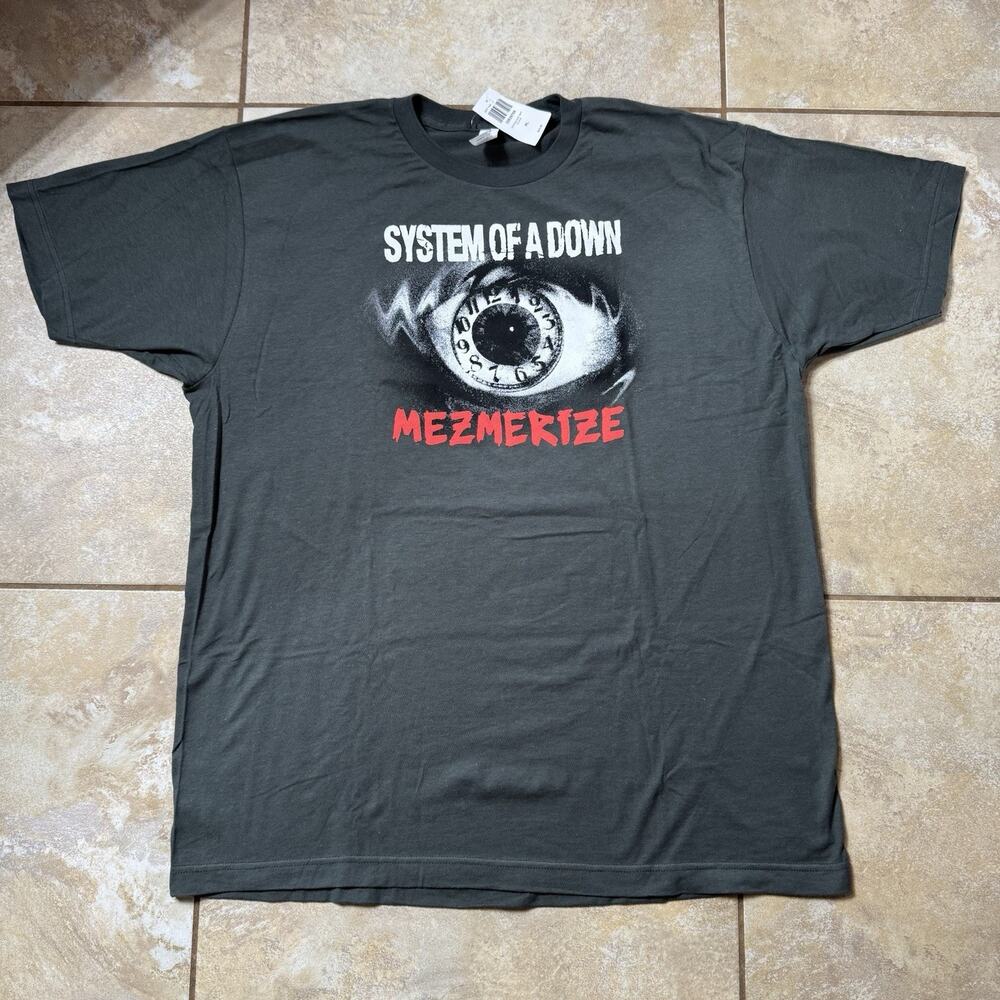 System Of A Down Mezmerize Clock Eye T-Shirt Size X-LARGE New With Tags